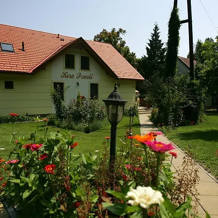 Guest house Kora Panzio Tihany